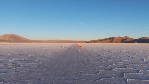 Fernanda Maciel, en el salar de Uyuni (Bolivia) Fernanda Maciel, en el salar de Uyuni (Bolivia)