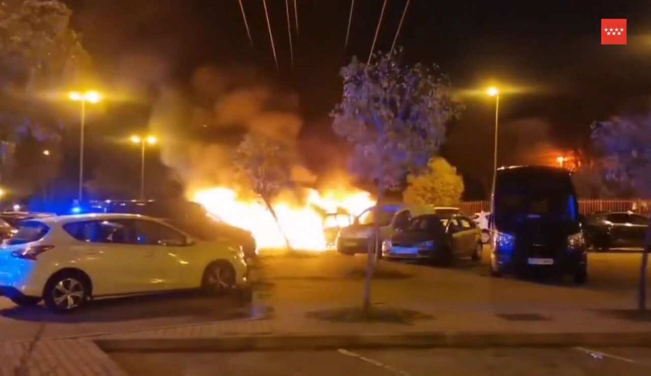 Cinco coches calcinados en Legan&eacute;s, Madrid 