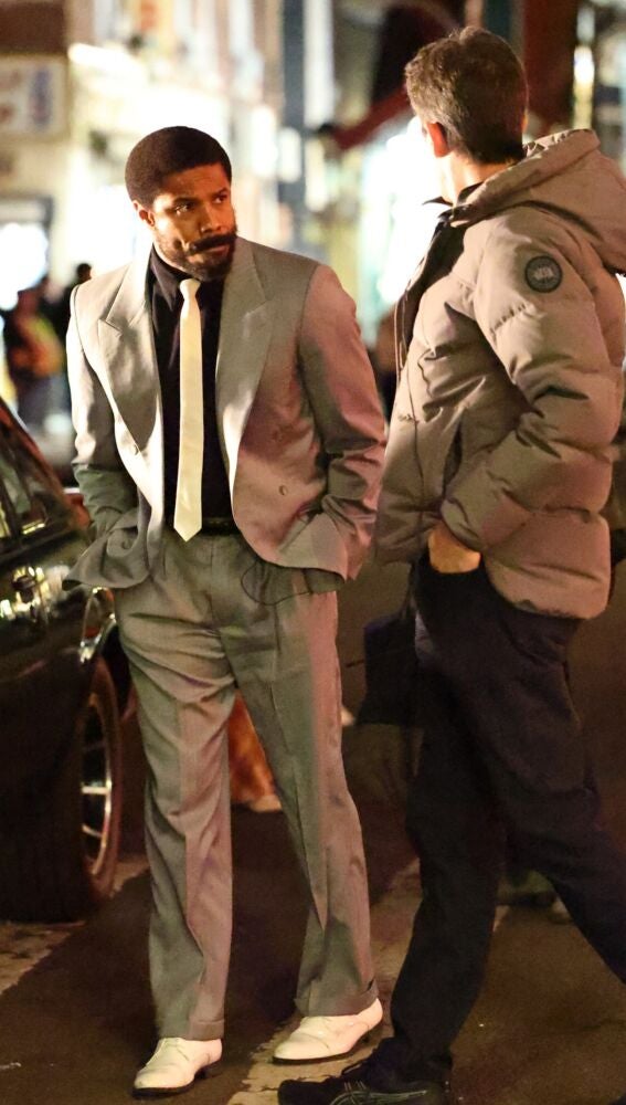 Michael B. Jordan en el rodaje de Miami Vice '85