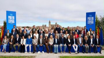 Feijóo en Salamanca con los cabezas de lista del PP al Congreso