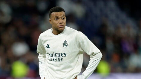 Kylian Mbapp&eacute;, antes de un partido del Real Madrid