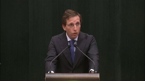 Martinez Almeida
