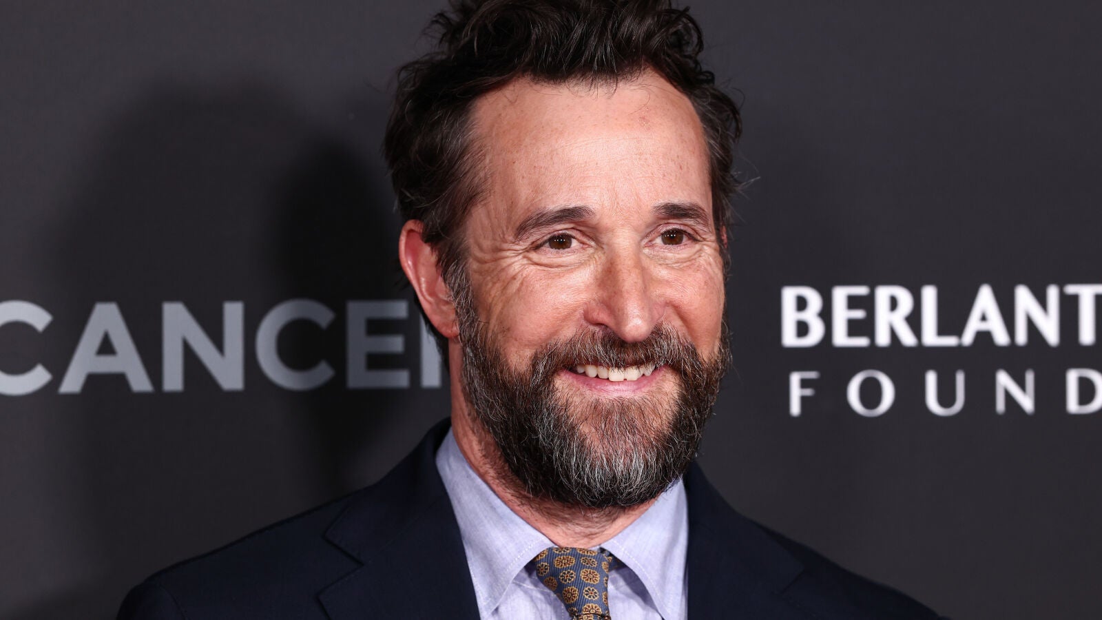 El actor Noah Wyle, elegido el hombre más sexy del mundo en 2026