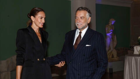 Nieves Álvarez y Bill Saad