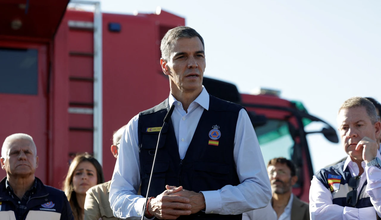 Pedro Sánchez comparece entre las localidades de Mora y Orgaz, en Toledo