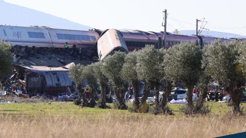 Accidente ferroviario en Toledo - Vertical sin logo
