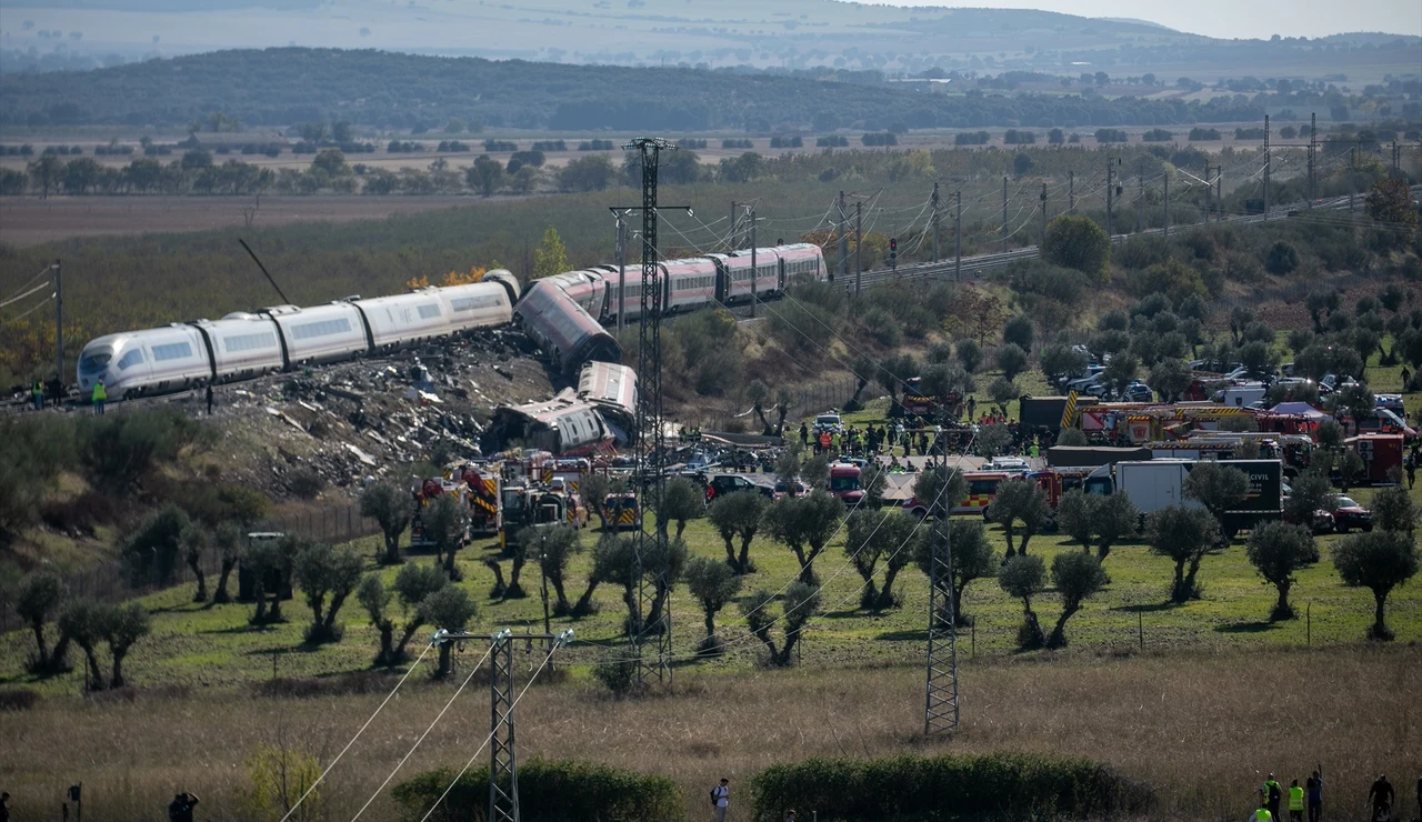 Imagen de los trenes accidentados en Toledo