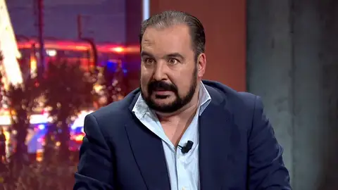 Miguel Ángel Pérez recuerda el horror del accidente de tren: "Oímos un impacto gigantesco, como si tratara de traspasar una montaña" Miguel Ángel Pérez recuerda el horror del accidente de tren: "Oímos un impacto gigantesco, como si tratara de traspasar una montaña"