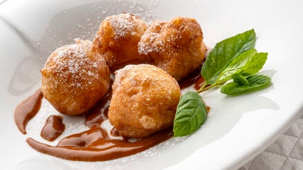 Los infalibles bu&ntilde;uelos de viento con toffee de Karlos Argui&ntilde;ano: &ldquo;Sencillos, ricos y caseritos&rdquo;