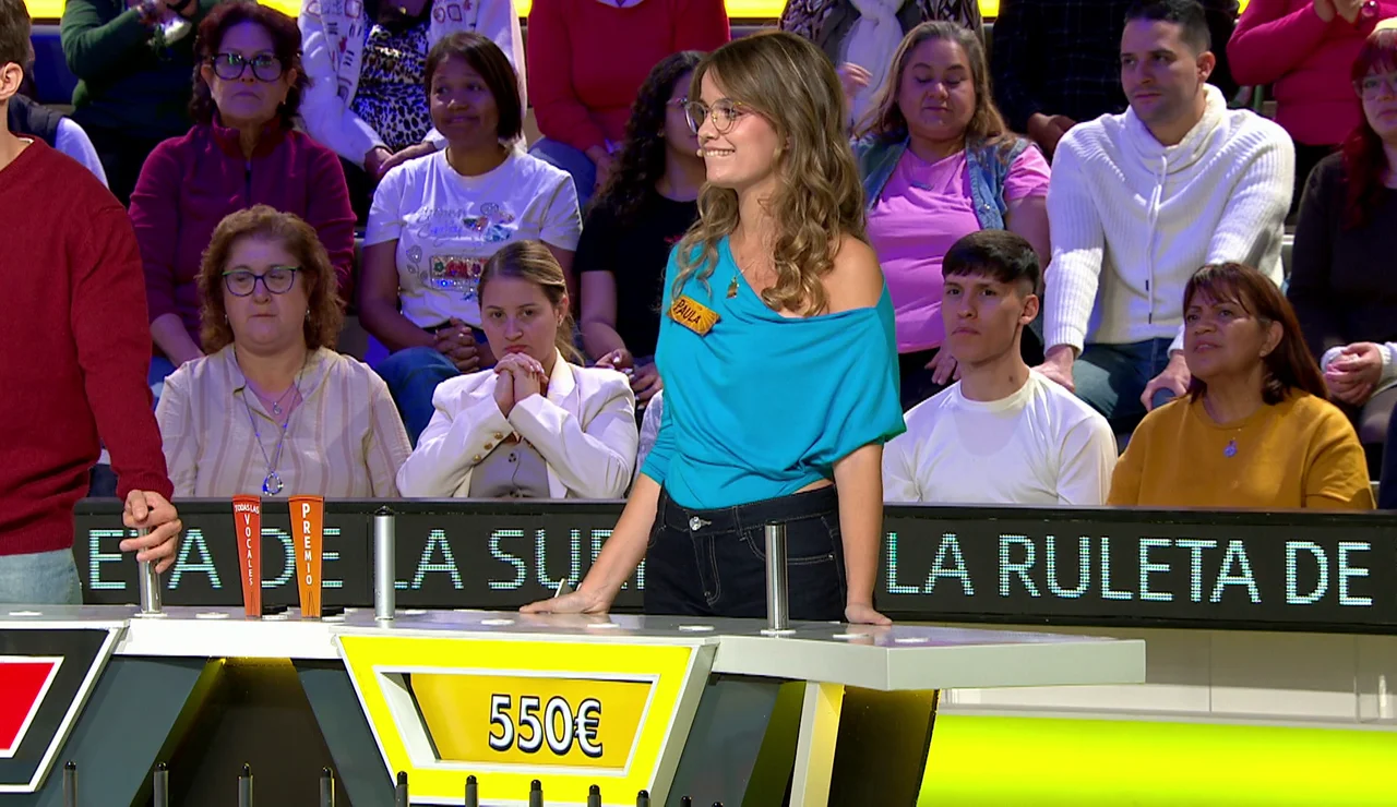 Paula se arriesga en el último momento y Javi aprovecha su errorv