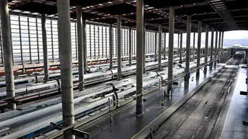 ista de la Estación de Atocha de Madrid momentos antes de guardarse un minuto de silencio por las víctimas del accidente ferroviario de Urda (Toledo) ista de la Estación de Atocha de Madrid momentos antes de guardarse un minuto de silencio por las víctimas del accidente ferroviario de Urda (Toledo)
