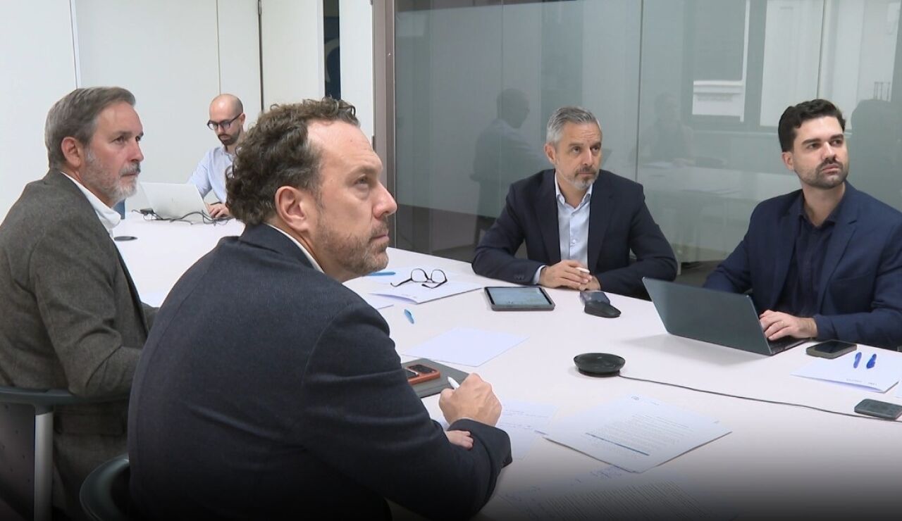 El vicesecretario de Hacienda, Vivienda e Infraestructuras del PP, Juan Bravo, se re&uacute;ne por videoconferencia con consejeros de Infraestructuras de los gobiernos auton&oacute;micos del PP.