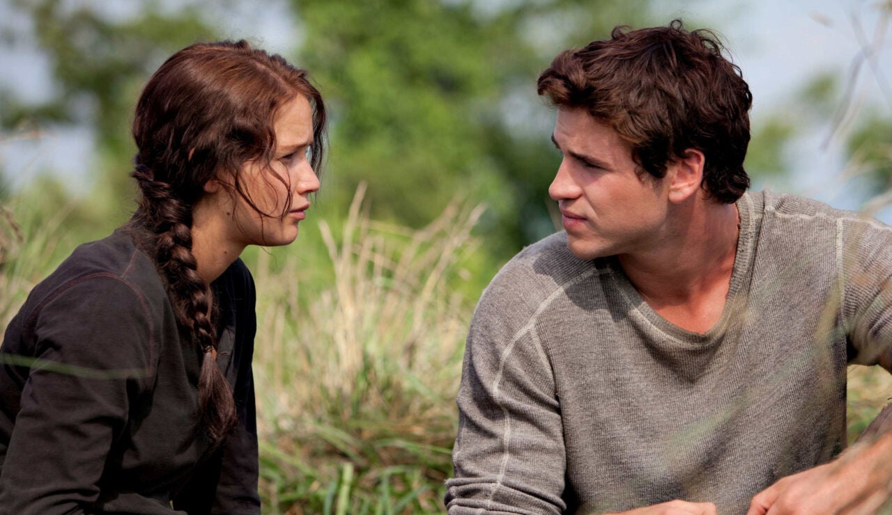 Jennifer Lawrence y Liam Hemsworth en Los juegos del hambre